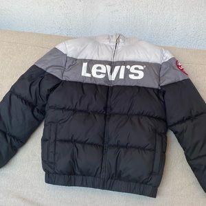 Levi’s Puffer Jacket
